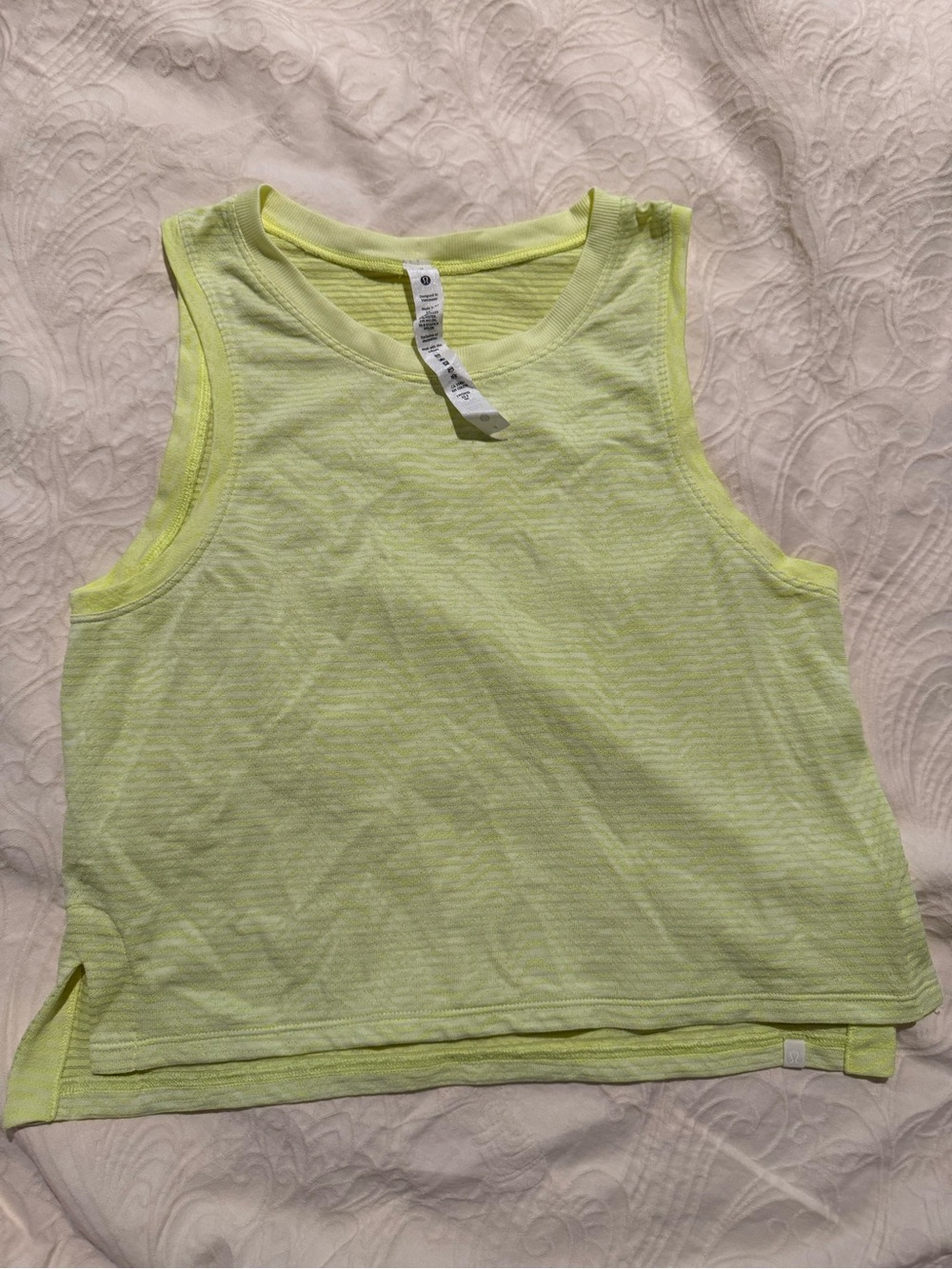 New with out tag Lululemon Tank Size 4 - Picture 2 of 2